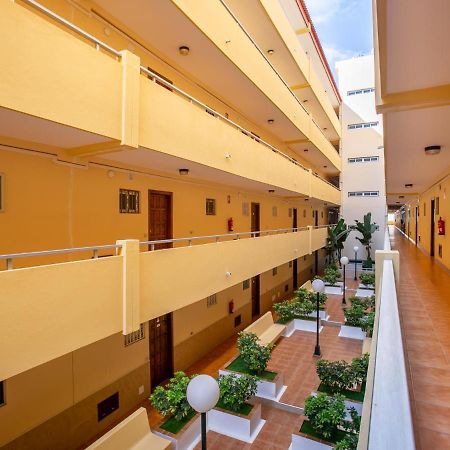 206 Los Angeles Arona  Εξωτερικό φωτογραφία