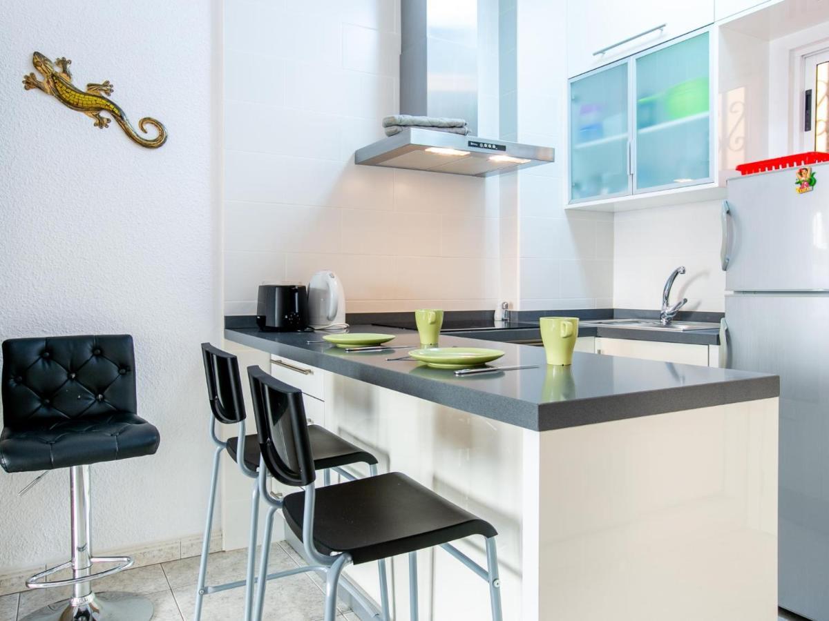 206 Los Angeles Arona  Εξωτερικό φωτογραφία